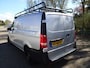 Mercedes-Benz Vito 111 CDI Lang VOORZIEN VAN AIRCO+RVS IMPERIAAL !!!!