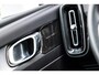 Volvo XC40 1.5 T4 Recharge Inscription Expression | Plug-in Hybrid (PHEV) | 360 Graden Camera | Panoramadak | Harman Kardon Audio | Trekhaak | Stoelverwarming | LED Koplampen Adaptief | Navigatie | Apple Carplay | Android Auto