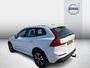 Volvo XC60 2.0 B5 Momentum Exclusive | Trekhaak | Head-up Display | 360 Graden Camera | Panoramadak | Harman Kardon Audio | Navigatie | Apple Carplay | Android Auto | BLIS | Cruise Control Adaptief