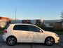 Volkswagen Golf 1.2 TSI Highline BlueMotion 5-Drs ECC Audio-CD/MP3 LMV 16"Electric pakket Cruise Sportstoelen Dealeronderh. Nw Apk