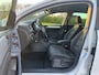 Volkswagen Golf 1.2 TSI Highline BlueMotion 5-Drs ECC Audio-CD/MP3 LMV 16"Electric pakket Cruise Sportstoelen Dealeronderh. Nw Apk