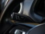 Volkswagen Up! 1.0TSi 90pk BMT up! Club | Black Style | 17" Lichtmetaal | Telefoonintegratie | Climate Control | Stoelverwarming | Donker glas