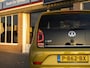 Volkswagen Up! 1.0TSi 90pk BMT up! Club | Black Style | 17" Lichtmetaal | Telefoonintegratie | Climate Control | Stoelverwarming | Donker glas