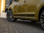 Volkswagen Up! 1.0TSi 90pk BMT up! Club | Black Style | 17" Lichtmetaal | Telefoonintegratie | Climate Control | Stoelverwarming | Donker glas
