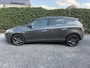 Lancia Delta 1.9-16V Twin-Turbo Platino | Panoramadak | Navi | Autom. Airco | Cruise Control | 18" LMV | Elekt. Ramen | PDC | Trekhaak | Half Leer | Privacy Glass | APK tot 22-12-2026!