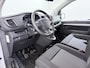 Opel Vivaro 2.0D 145PK L3 Dubbele Cabine 6-Persoons Trekhaak Euro 6 Airco Navi Apple Carplay Android Auto Cruise Control Bluetooth Pdc Betonplex Lat om lat Achterdeuren DAB Privacy Glas 1e Eigenaar Origineel Nederlandse Auto Dealeronderhouden