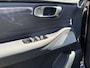 Geely Starray EM-i 1.5 Max+ | 136km Elektrisch bereik | Verw. voorstoelen, achterbank en stuurwiel | 360graden camera | Flyme premium sound | Panoramadak | Massage stoelen | PDC voor & achter |