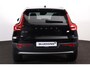 Volvo XC40 T4 Recharge Inscription - IntelliSafe Assist - Parkeercamera achter - Verwarmde voorstoelen & stuur - Parkeersensoren voor & achter - Draadloze tel. lader - Extra getint glas - Elektr. inklapbare trekhaak - 19' LMV