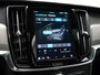 Volvo V90 T6 AWD Ultimate Bright PHEV 350pk | Panodak | Adaptive Cruise | Camera | Harman / Kardon | Lederen Sportstoelen Memory & Verwarmd | Google Assistent | Keyless | Stuur Verwarmd | Blis | Apple Carplay | DAB | Virtual | Plug In Hybrid |