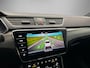 Skoda Superb Combi Sportline Business 1.5 TSI 150pk DSG Automaat Trekhaak, 360 camera, Panoramadak, Adaptive cruise control, Navigatie, LED matrix koplampen