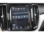 Volvo XC60 T8 390PK Automaat Recharge AWD Inscription / Intellisafe / Panoramadak / head-up display / Camera achter / Donker glas achter