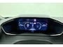 Peugeot 2008 1.2 Hybrid 145 Allure |Voorstoelen verwarmd| Camera | Climate & Cruise Control | AppleCarplay/Android Auto |