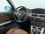 BMW 3-Serie 316i Business Line. Navi. Clima!