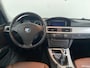 BMW 3-Serie 316i Business Line. Navi. Clima!