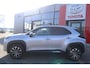 Toyota Yaris Cross 1.5 HYBRID FIRST EDITION NL-AUTO STOEL/STUURVERW P-SENSOREN BLIND-SPOT KEYLESS 17'' LM-VELGEN CLIMA AD-CRUISE NAVI APPLE/ANDROID