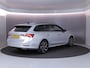 Skoda Octavia Combi 1.4 TSI iV PHEV Sportline Business 204 pk Automaat (DSG) | SOH 96% |  Verlengde garantie | Navigatie | Parkeersensoren | Adaptieve cruise control | Stoelverwarming |