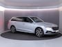 Skoda Octavia Combi 1.4 TSI iV PHEV Sportline Business 204 pk Automaat (DSG) | SOH 96% |  Verlengde garantie | Navigatie | Parkeersensoren | Adaptieve cruise control | Stoelverwarming |