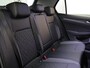 Volkswagen Golf 1.5 TSI Life Edition GOAL 115 pk | Navigatie | Trekhaak (wegklapbaar) | Parkeersensoren | Autom. airco (3 zones) | Stoelverwarming |
