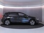 Volkswagen Golf 1.5 TSI Life Edition GOAL 115 pk | Navigatie | Trekhaak (wegklapbaar) | Parkeersensoren | Autom. airco (3 zones) | Stoelverwarming |