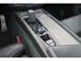 Volvo XC60 B5 250pk R-Design - Intellisafe Assist - Bowers & Wilkins audio - Geventileerd Nappa leder - Elektr. bedienb. voorstoelen met geheugen - Verwarmbare voorstoelen & stuurwiel - Achteruitrijcamera - Parkeersensoren voor & achter - Adaptieve LED koplampen - Elektr. inklapbare trekhaak