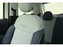 Fiat 500 Icon 42 kWh | Werinig kilometers | Climate control | Navigatie | Keyless | Camera | Panoramadak | Parkeersensoren voor en achter