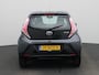 Toyota Aygo 1.0 VVT-i x-play | Navigatie | Camera | Airco |