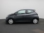 Toyota Aygo 1.0 VVT-i x-play | Navigatie | Camera | Airco |