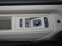 Volkswagen Multivan 1.4 eHybrid L2H1 Life Business Automaat - LED - Camera - Zitopstelling 2-2-3 - Navigatie - PDC