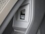 Volkswagen Multivan 1.4 eHybrid L2H1 Life Business Automaat - LED - Camera - Zitopstelling 2-2-3 - Navigatie - PDC