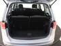 Volkswagen Touran 1.5 TSI Comfortline 7p | Trekhaak | Navigatie | 3 Zone airco | Parkeersensoren | Adaptieve cruise control | Bluetooth |