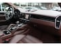 Porsche Cayenne Coupé 3.0 E-Hybrid / Panoramadak / 360Camera / Sportdesign+Chrono / Luchtvering / 22'' / Sportuitlaat / Dodehoek / DAB / Bose / Stoelverwarming 4x / Cruise Control