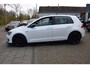 Volkswagen Golf 1.2 TSI Trendline hele mooie vw golf parkeersensoren r-line disign heel veel verandering bij de auto,zie fotos