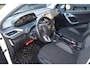 Peugeot 2008 1.2 PureTech Blue Lion