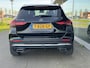 Mercedes-Benz GLA 200 AMG Line automaat , wegklapbare trekhaak , achteruitrijcamera