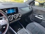 Mercedes-Benz GLA 200 AMG Line automaat , wegklapbare trekhaak , achteruitrijcamera