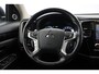 Mitsubishi Outlander 2.4 PHEV Intense+ - Carplay, Dakraam, Camera, Stoel/Stuur verw. Half Leer, PDC
