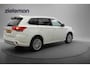 Mitsubishi Outlander 2.4 PHEV Intense+ - Carplay, Dakraam, Camera, Stoel/Stuur verw. Half Leer, PDC