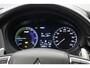 Mitsubishi Outlander 2.4 PHEV Intense+ - Carplay, Dakraam, Camera, Stoel/Stuur verw. Half Leer, PDC