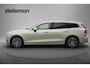 Volvo V60 2.0 T6 Recharge AWD Business Pro - Digitaal Cockpit, Carplay, Camera, Afn Trekhaak