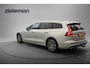 Volvo V60 2.0 T6 Recharge AWD Business Pro - Digitaal Cockpit, Carplay, Camera, Afn Trekhaak