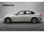 BMW 3-Serie 318D High Executive Automaat - Navi, Camera, Leer, PDC, Xenon