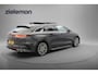 Kia ProCeed 1.4 T-GDI GT-PlusLine Automaat - Panorama, Carplay, Camera, Half Leer, Stoel/Stuur Verw. Afn. Trekhaak
