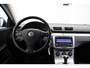 Volkswagen Passat Variant 1.4 TSI Comfortline Automaat - Cruise, Clima, Dakraam, Stoelverw. Trekhaak,