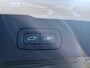 Volvo V60 Plug-in Hybrid T8 AWD R-Design | Bowers & Wilkins audio | FOUR-C actief onderstel | Trekhaak | 360 camera | Adaptive cruise control | Gelamineerde zijruiten | Stoel- en stuurverwarming | Verwarmbare achterbank | Actieve LED koplampen | Standkachel | Verwarmbare voorruit | Navigatie | Apple Carplay / Android Auto |