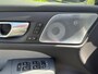 Volvo V60 Plug-in Hybrid T8 AWD R-Design | Bowers & Wilkins audio | FOUR-C actief onderstel | Trekhaak | 360 camera | Adaptive cruise control | Gelamineerde zijruiten | Stoel- en stuurverwarming | Verwarmbare achterbank | Actieve LED koplampen | Standkachel | Verwarmbare voorruit | Navigatie | Apple Carplay / Android Auto |