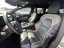 Volvo V60 Plug-in Hybrid T8 AWD R-Design | Bowers & Wilkins audio | FOUR-C actief onderstel | Trekhaak | 360 camera | Adaptive cruise control | Gelamineerde zijruiten | Stoel- en stuurverwarming | Verwarmbare achterbank | Actieve LED koplampen | Standkachel | Verwarmbare voorruit | Navigatie | Apple Carplay / Android Auto |
