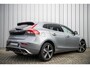 Volvo V40 T3 Benzine R-Design | Stoel verwarming | 17" | Parkeer camera | Led koplampen | Parkeer sensoren | Cruise control |