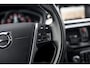 Volvo V40 T3 Benzine R-Design | Stoel verwarming | 17" | Parkeer camera | Led koplampen | Parkeer sensoren | Cruise control |