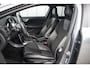 Volvo V40 T3 Benzine R-Design | Stoel verwarming | 17" | Parkeer camera | Led koplampen | Parkeer sensoren | Cruise control |