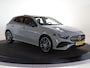 Mercedes-Benz A-klasse 250e Business Solution AMG | Panoramaschuifdak | AMG Plus Line | Head up | Nightpakket | 19 inch AMG-velgen |